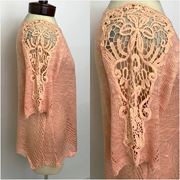 Gorgeous Scalloped Lace Knit Flowy Peach Top sold - Picture 6 of 8